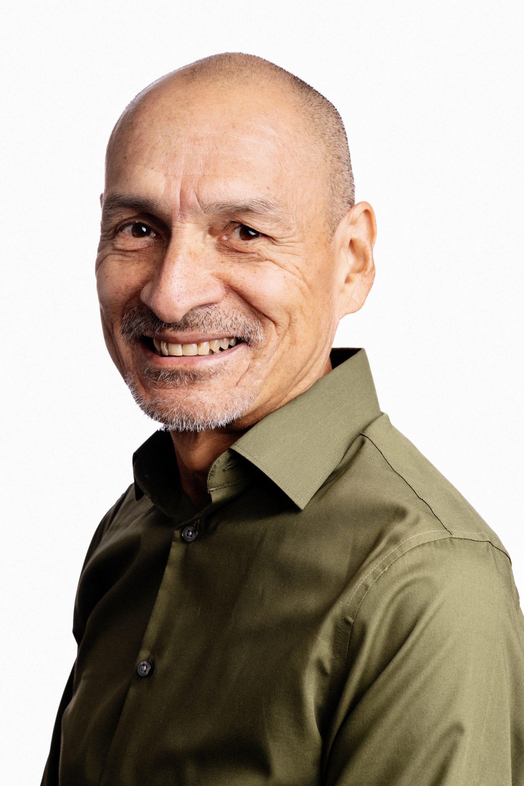 Dr. Ricardo Salvador